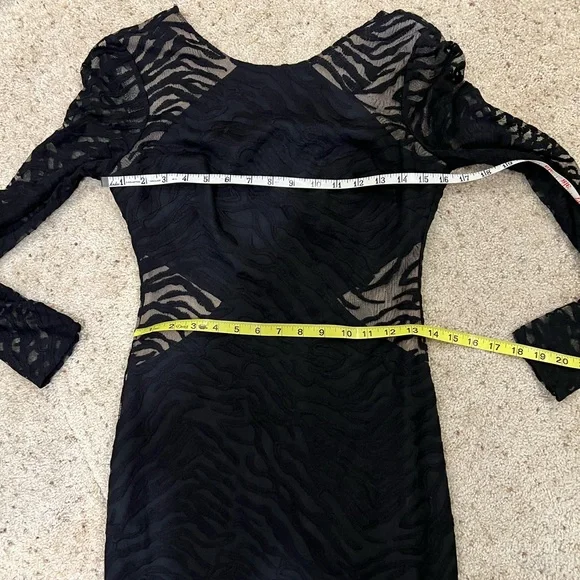 NWT BCBGMaxazria Dress - Picture 8 of 9